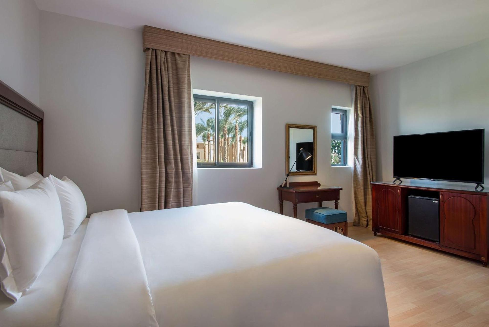 Marina Resort Port Ghalib, A Member Of Radisson Individuals Ngoại thất bức ảnh